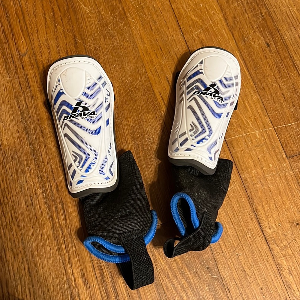 Brava XXS soccer shin guards